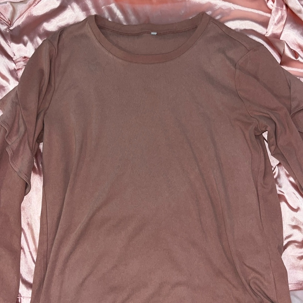 Dark pink Old Navy ruffled-long-sleeve top